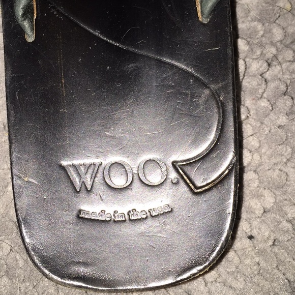 Black leather Woo sandals. - Picture 3 of 6